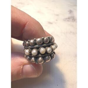 Vintage VTG sterling silver 925 ring with freshwater pearls